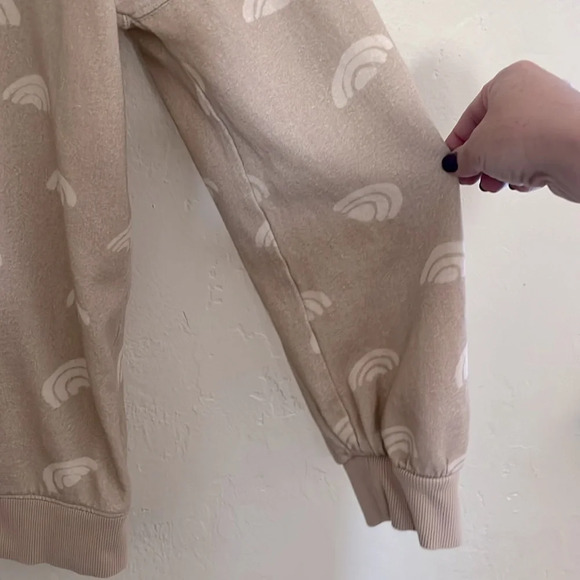 Anthropologie Daily Practice Graphic Pull Over Ivory Rainbow Sz medium - Picture 5 of 9
